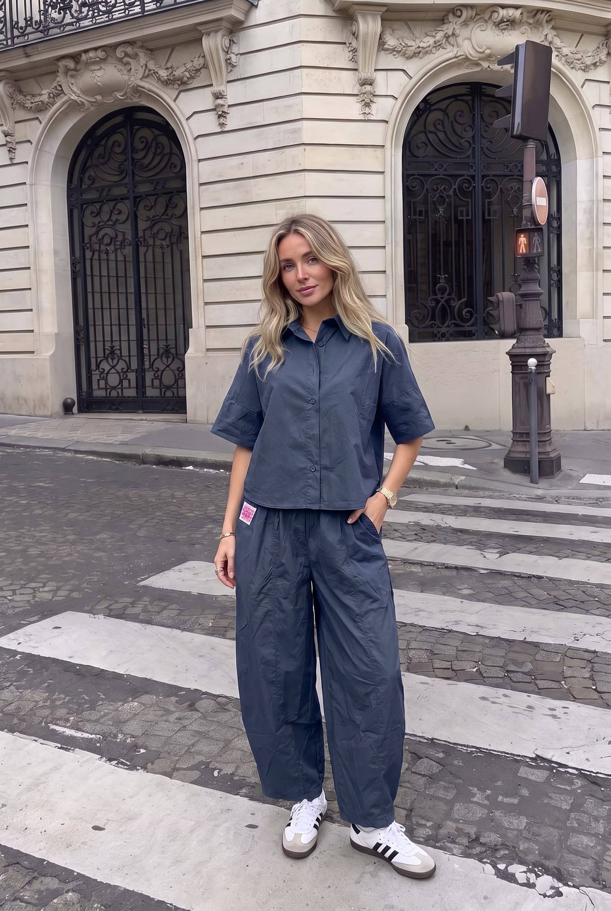 Chemise Popeline Coton Manches Courtes Oversize Porté Avec L