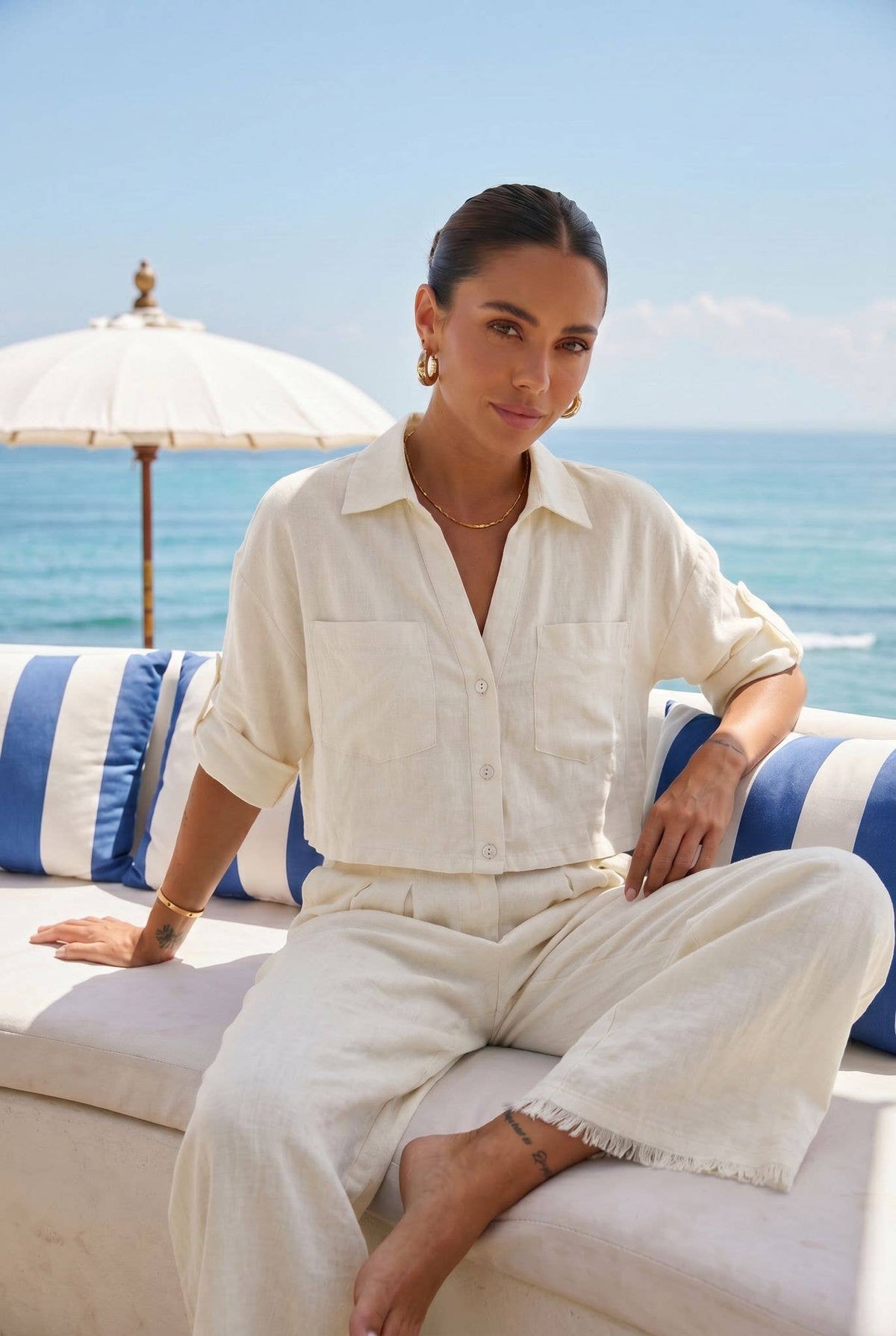 Pantalon Oversize Froufou Porté Avec Le Haut925