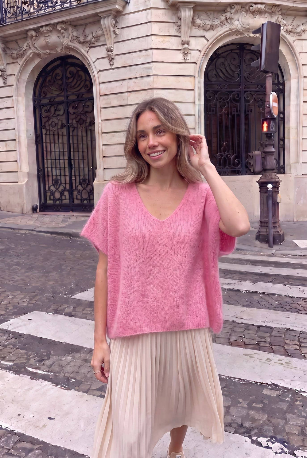 Pull Mohair sans manches oversize col V - INCERTAINES