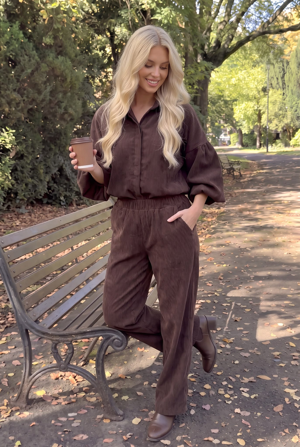 Pantalon en Velours Côtelé Droit à Taille Élastiquée