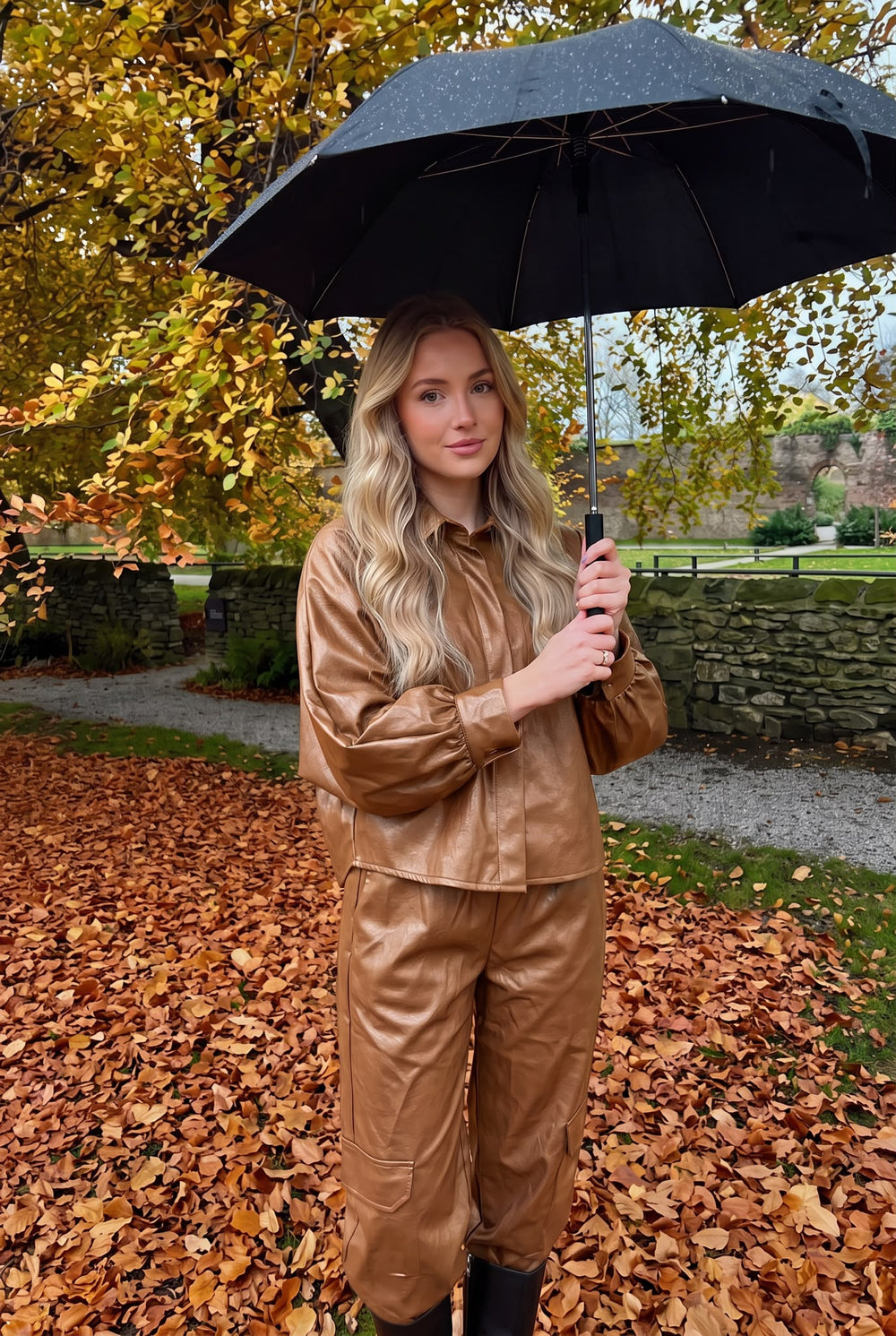 Pantalon en Simili Cuir Avec Poche
