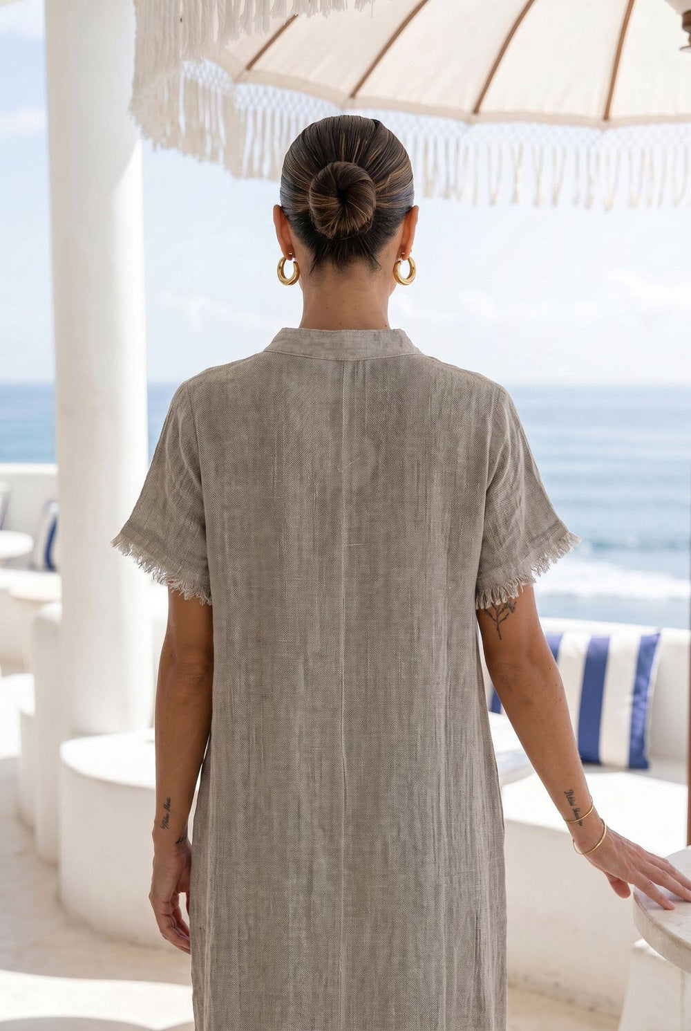 Robe Genoux Style Plié Et Fendue