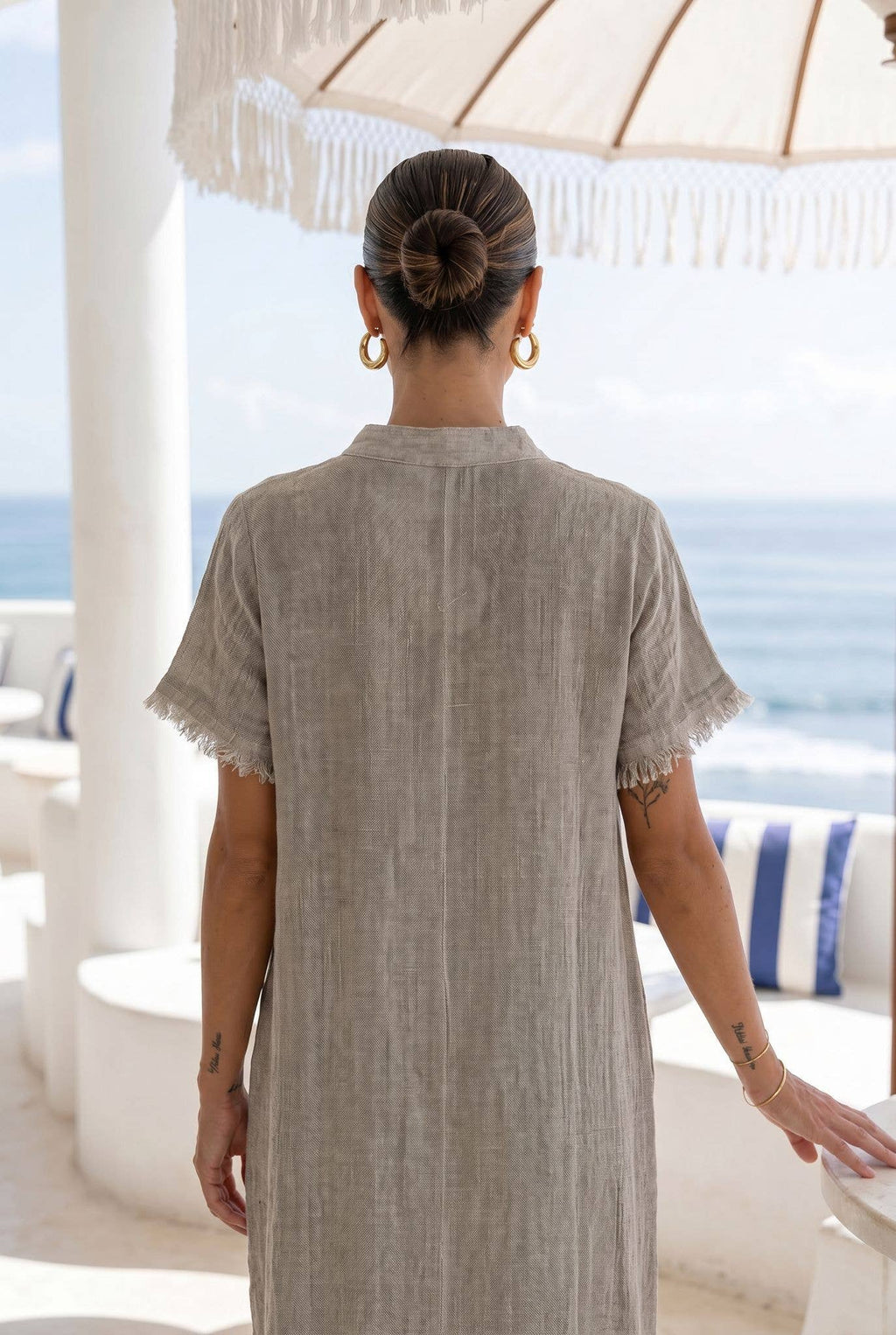 Robe Genoux Style Plié Et Fendue