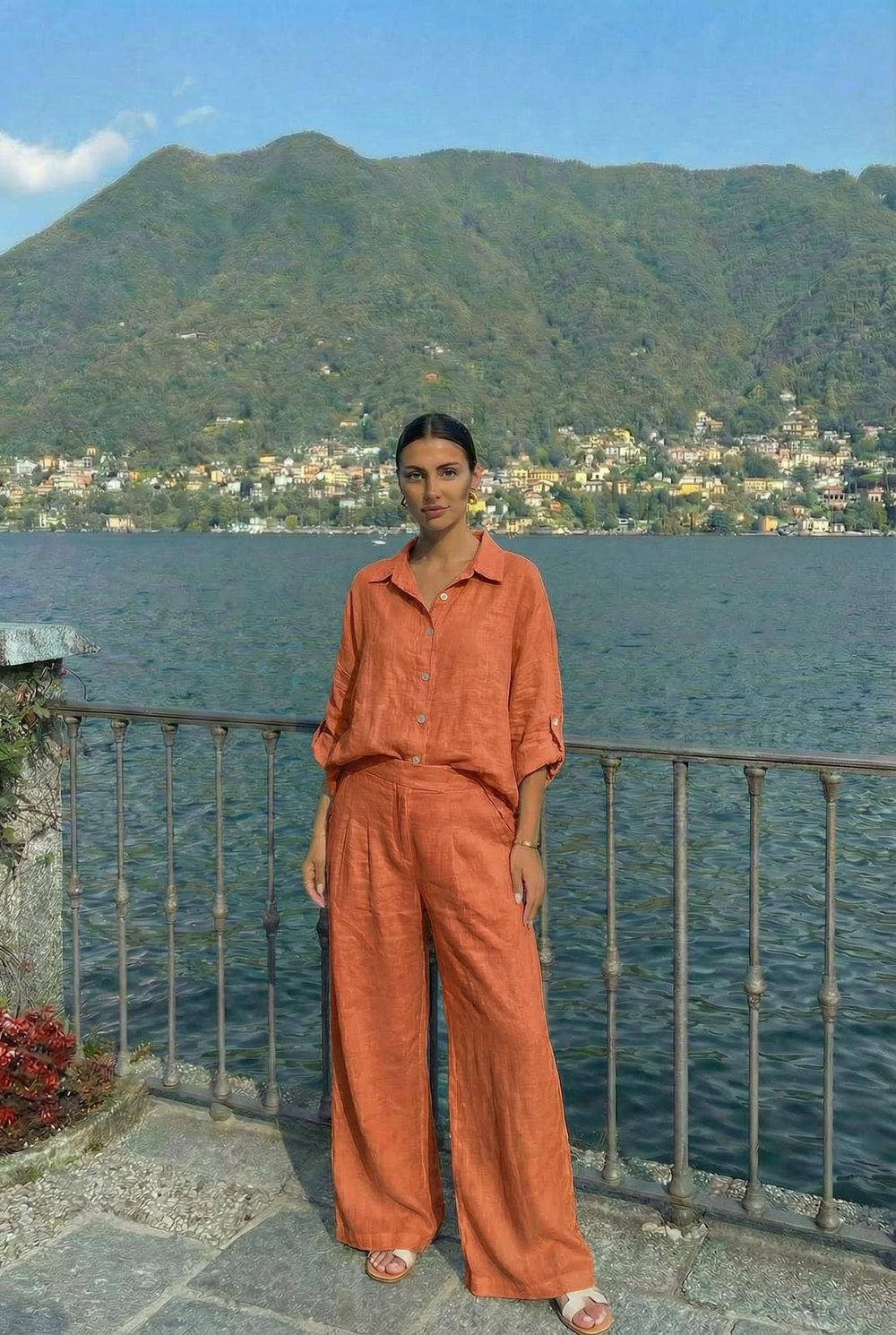 Pantalon En Lin Porté Avec La Chemise23806 Vendue Séparément