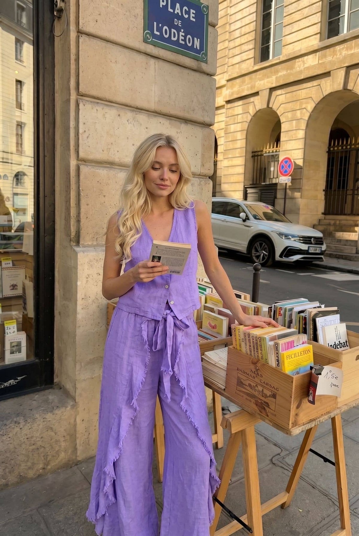 Pantalon En Lin Froufou Porté Avec Le Haut27385